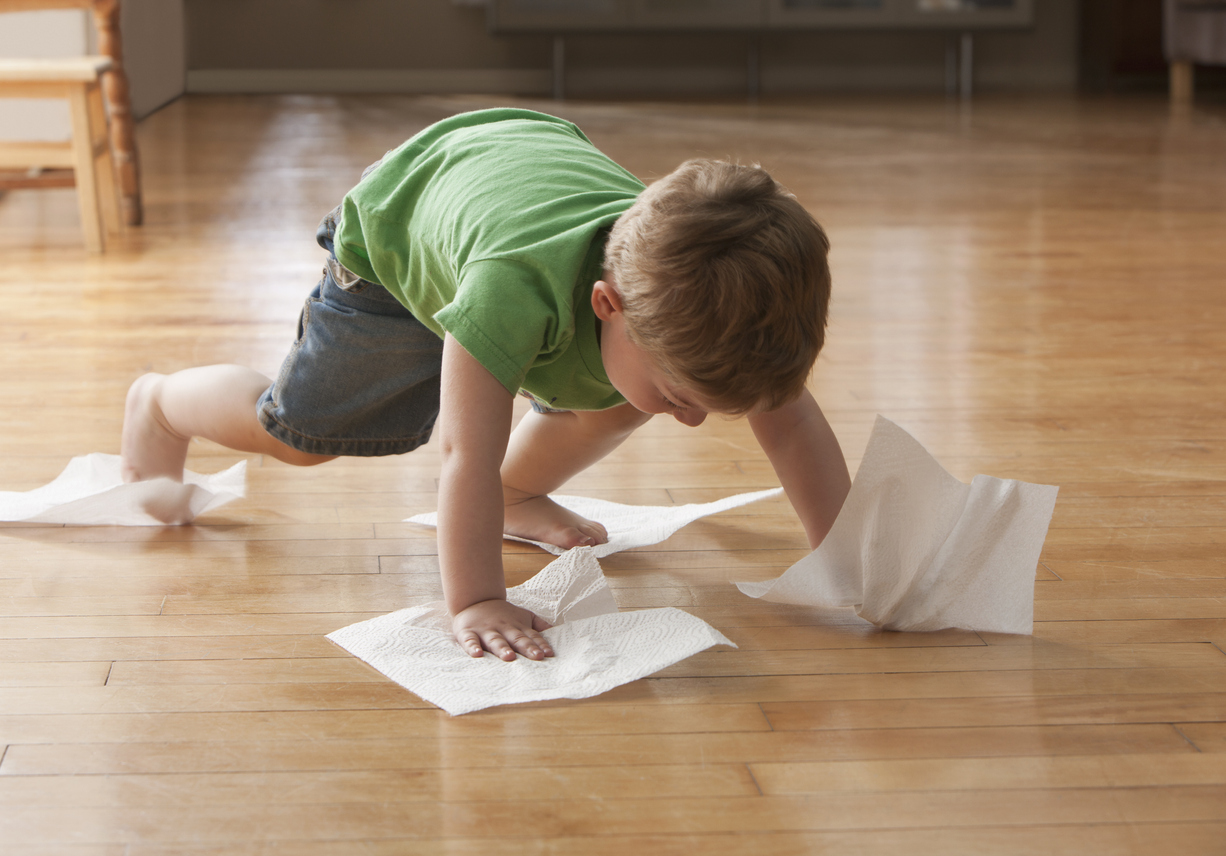 What’s The Best Way to Clean Wood Floors? Must-Know Tips & Tricks